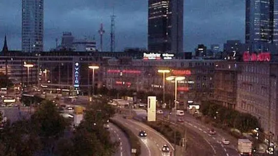 Novum Hotel Continental Frankfurt | Hessen - Frankfurt (ve civarı) - Frankfurt - Gutleutviertel