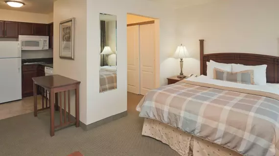 Staybridge Suites Sacramento Airport Natomas | Kaliforniya - Sacramento (ve civarı) - Sacramento