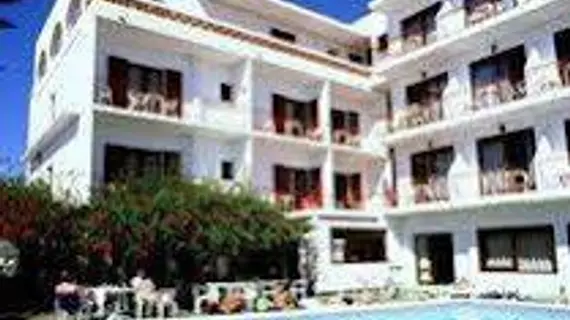 Hostal Anibal | Balearic Adaları - İbiza Adası - Sant Antoni de Portmany