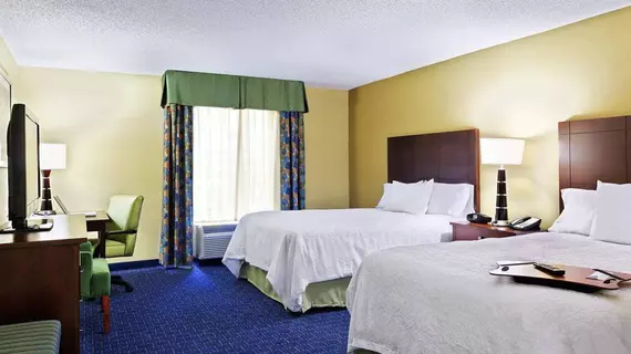 Hampton Inn & Suites Orlando Airport at Gateway Village | Florida - Orlando (ve civarı) - Orlando