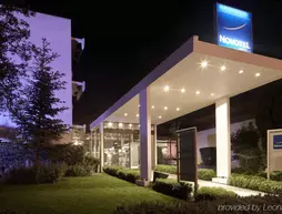 Novotel Marseille Est | Provence - Alpes - Cote d'Azur - Bouches-du-Rhone (bölge) - Marseille (ve civarı) - Marsilya - Saint-Menet