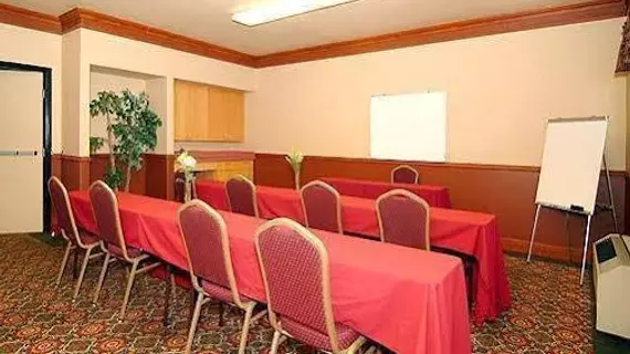 Quality Inn & Suites Albuquerque West | New Mexico - Albuquerque (ve civarı) - Albuquerque - Westside