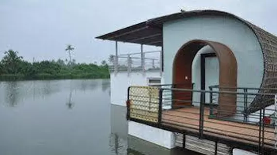 Aquatic Floating Resort | Kerala - Ernakulam Bölgesi - Koşin (ve civarı) - Koçi