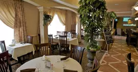 Monte Carlo Inn Brampton | Ontario - Toronto (ve civarı) - Brampton - Airport Road Ticaret Bölgesi