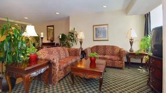 Quality Inn & Suites Mt. Juliet | Tennessee - Nashville-Davidson - Nashville (ve civarı) - Mount Juliet