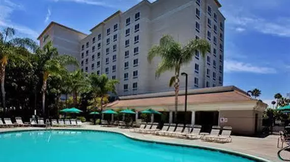 Holiday Inn Express & Suites Anaheim Resort Area | Kaliforniya - Orange County - Anaheim - Anaheim Resort