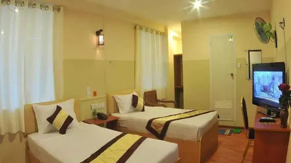 Myint Myat Guest House | Yangon