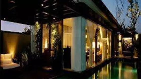 Javana Royal Villas | Bali - Badung - Seminyak