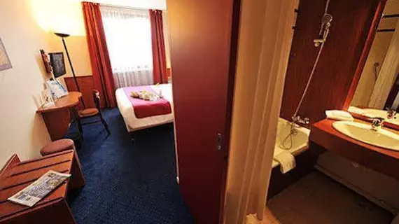 Brit Hotel Nantes La Beaujoire - L'Amandine | Pays de la Loire - Loire-Atlantique - Nantes (ve civarı) - Nantes - Nantes Erdre