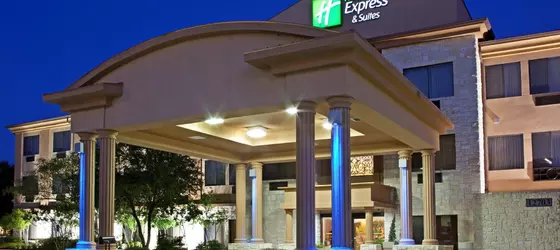 Holiday Inn Express Hotel & Suites Austin - Highway 620 & 183 | Teksas - Austin (ve civarı) - Austin