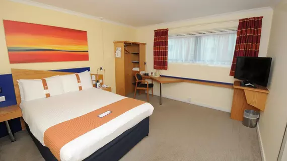 Holiday Inn Express Glasgow City Riverside | İskoçya - Greater Glasgow - Dunbartonshire - Glasgow - Glasgow Şehir Merkezi