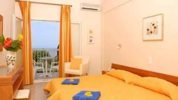 Ipsos Beach Hotel | İyon Adaları - Korfu - Dassia