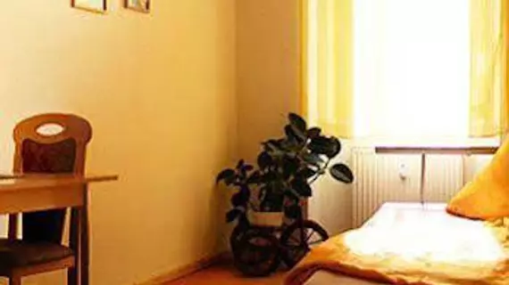 Pension Regenbogen | Berlin (ve civarı) - Friedrichshain-Kreuzberg - Friedrichshain