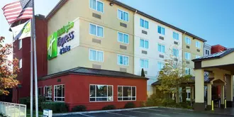 Holiday Inn Express Hotel & Suites North Seattle - Shoreline