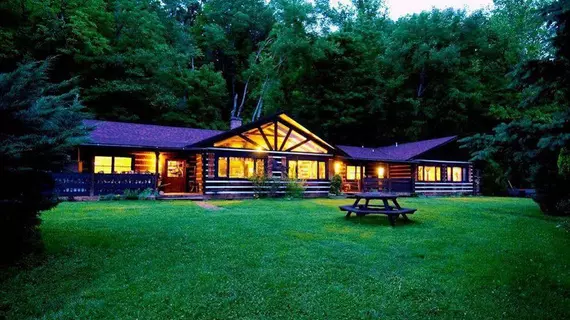 Creekwalk Inn and Cabins | Tennessee - Gatlinburg - Pigeon Forge (ve civarı) - Cosby