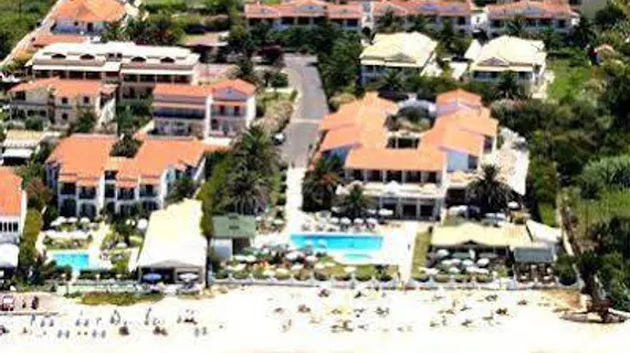 Acharavi Beach Hotel | İyon Adaları - Korfu - Acharavi