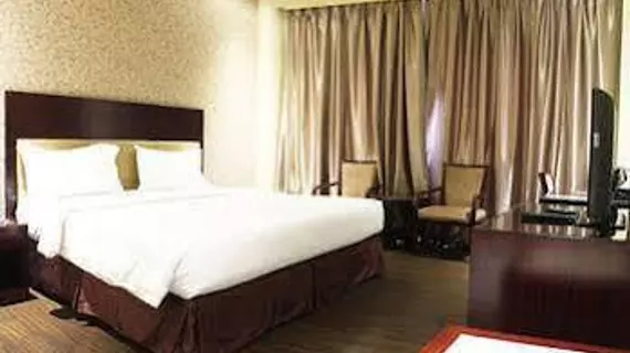 Narita Hotel Tangerang | West Java - Cakarta (ve civarı) - Tangerang - Cipondoh