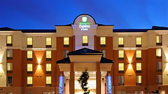 Holiday Inn Express Brampton | Ontario - Toronto (ve civarı) - Brampton - Airport Road Ticaret Bölgesi