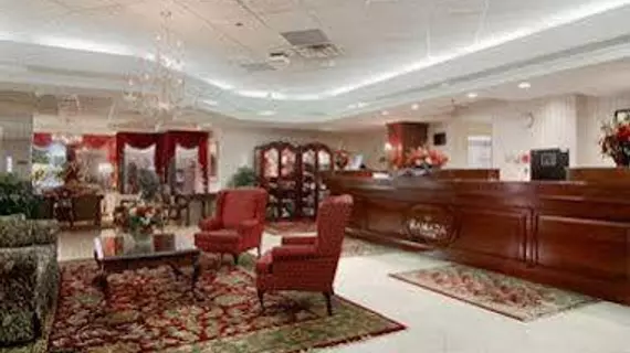 Ramada Plaza Hotel Hagerstown | Maryland - Hagerstown (ve civarı) - Hagerstown