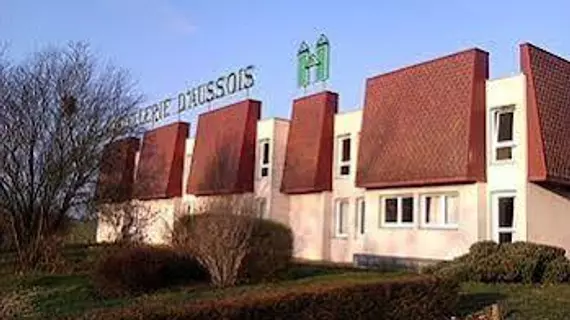 Logis Hostellerie D'Aussois | Bourgogne-Franche-Comte - Cote d'Or (bölge) - Semur-en-Auxois