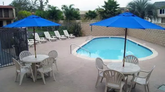 Hyland Inn near Legoland | Kaliforniya - San Diego County - Carlsbad