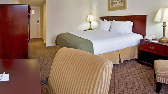 Holiday Inn Express Hotel & Suites Bradenton West | Florida - Sarasota (ve civarı) - Bradenton