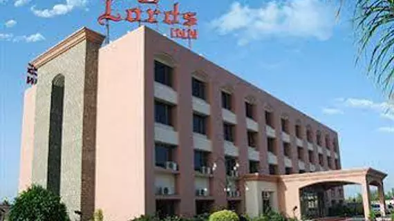 Lion Lords Inn | Gujarat - Rajula