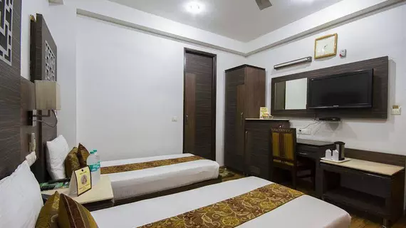 Hotel Sunstar Height | Batı Delhi - Ulusal Eyalet Başkenti Delhi - Delhi (ve civarı) - Yeni Delhi - Karol Bagh