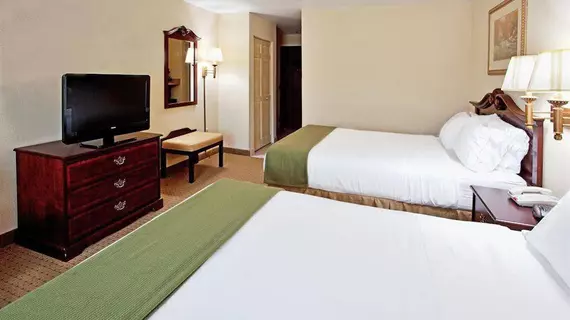 Holiday Inn Express And Suite Camden-120 | Güney Karolayna - Columbia (ve civarı) - Camden