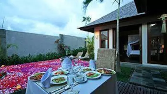 The Khayangan Dreams Villa | Bali - Badung - Umalas