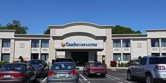 Comfort Inn and Suites Paramus