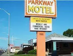 Parkway Motel | Ontario - London (ve civarı) - London