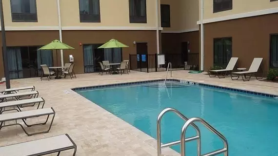 Holiday Inn Express Hotel & Suites Orlando East-UCF Area | Florida - Orlando (ve civarı) - Orlando