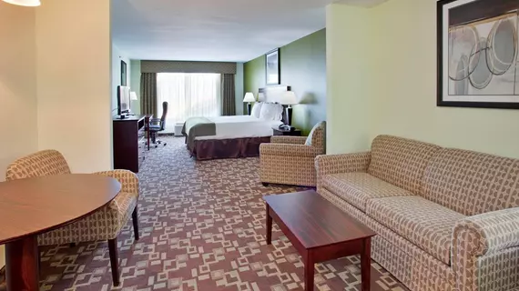 HOLIDAY INN EXPRESS & SUITES S | Missouri - St. Louis (ve civarı) - St. Charles