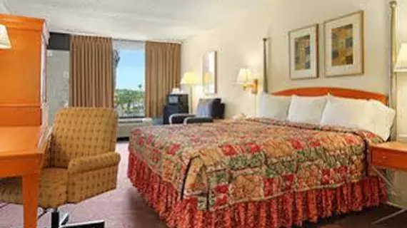 Express Inn & Suites Clearwater | Florida - St. Petersburg - Clearwater (ve civarı) - Clearwater