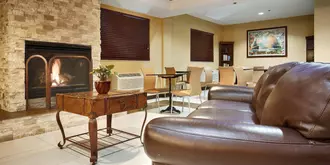 Best Western PLUS Oakbrook Inn