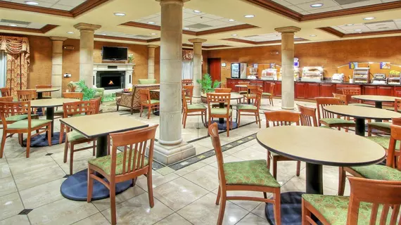 Holiday Inn Express Hotel & Suites Las Cruces | New Mexico - Las Cruces (ve civarı) - Las Cruces