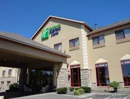 Holiday Inn Express & Suites - Olathe North | Kansas - Kansas City (ve civarı) - Olathe