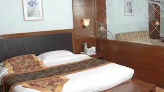 The River Crescent Resort | Himaşal Pradeş - Manali (ve civarı) - Kullu