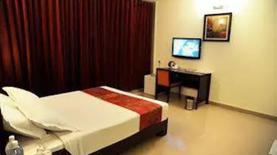 Hotel Crystal Castle | Karnataka - Bengaluru (ve civarı) - Bengaluru - JP Nagar