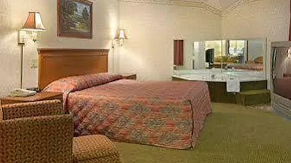 Days Inn and Suites Brinkley | Arkansas - Forrest City (ve civarı) - Brinkley