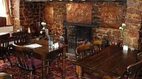 The Manor Inn | Devon (kontluk) - South Hams - Brixham - Galmpton