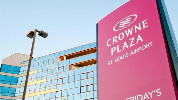 Crowne Plaza Hotel St. Louis Airport | Missouri - St. Louis (ve civarı) - Bridgeton