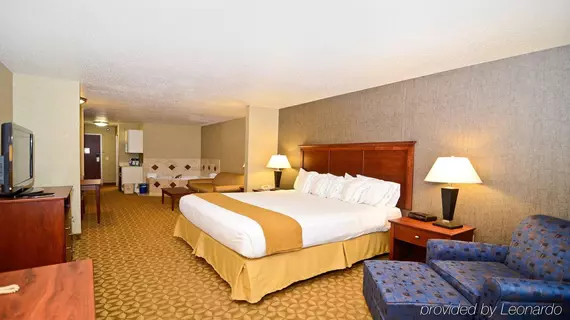 Holiday Inn Express Hotel & Suites Fort Atkinson | Wisconsin - Fort Atkinson (ve civarı) - Fort Atkinson