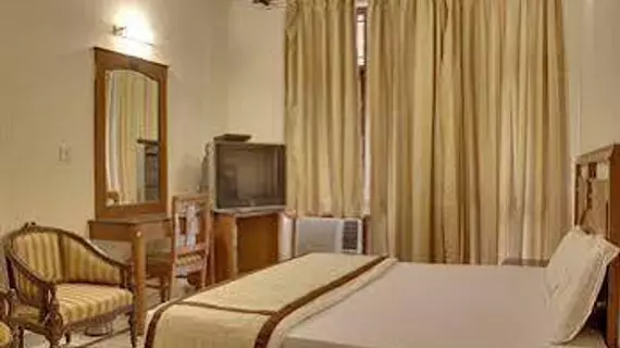 OYO Rooms Galleria | Haryana - Gurugram (ve civarı) - Gurugram