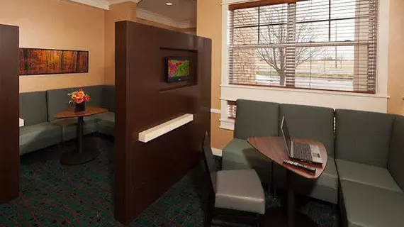 Residence Inn Wichita East at Plazzio | Kansas - Wichita (ve civarı) - Viçita