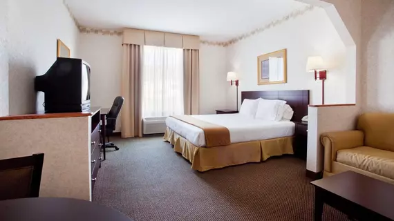 Holiday Inn Express Hotel & Suites Hiawassee | Georgia - Helen (ve civarı) - Hiawassee