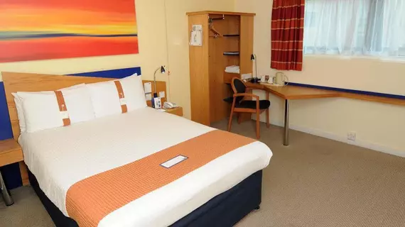 Holiday Inn Express Glasgow City Riverside | İskoçya - Greater Glasgow - Dunbartonshire - Glasgow - Glasgow Şehir Merkezi