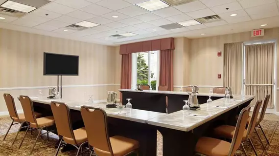 Hilton Garden Inn Oakbrook Terrace | İllinois - Oakbrook Terrace