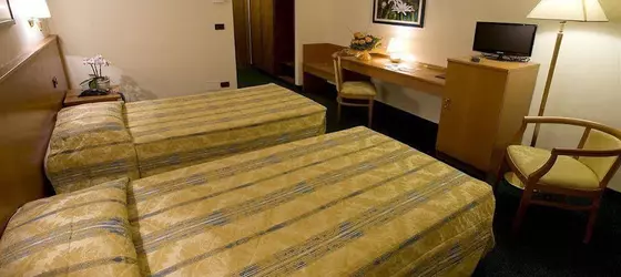 Hotel Galant | Piedmont - Turin (ve civarı) - Venaria Reale